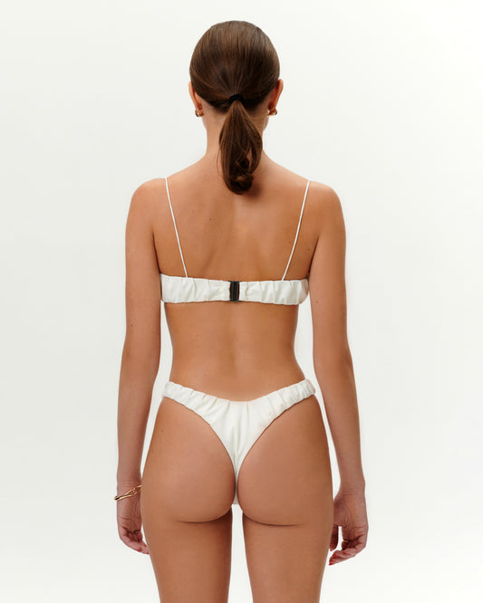 HAILEY IVORY BOTTOM